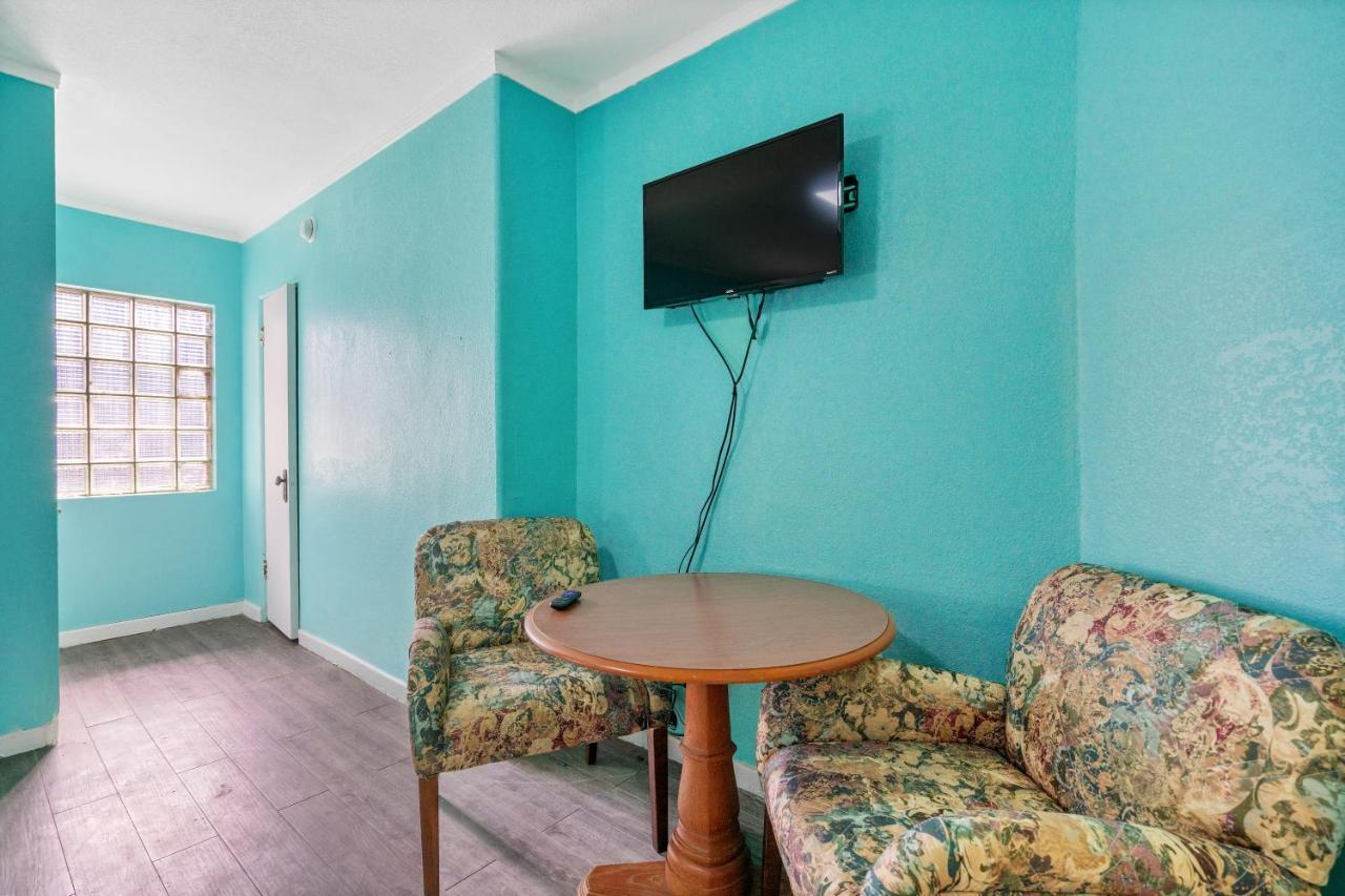 هوت سبرنغز Fountain Motel المظهر الخارجي الصورة